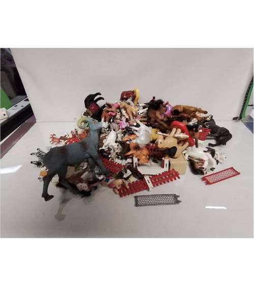 LOT D’ANIMAUX JOUET