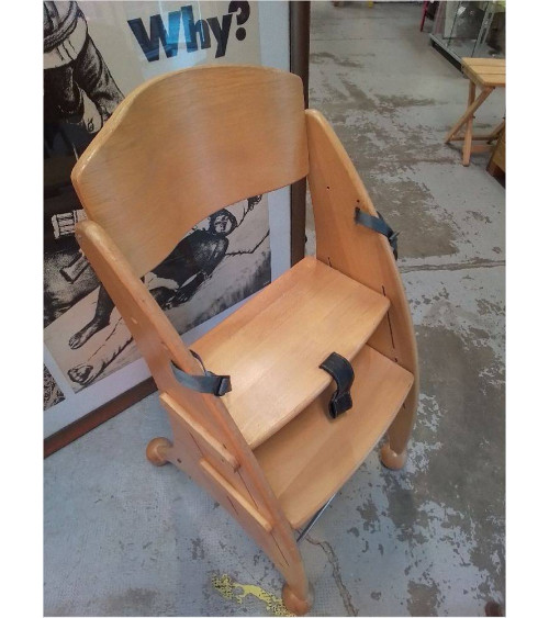 CHAISE HAUTE EN BOIS 