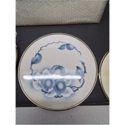 PLAT PORCELAINE BORD METAL VINTAGE LA PIECE 