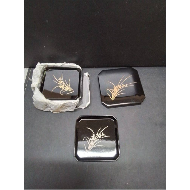 SET BOITE JAPONAISE LAQUÉ + SOUS VERRES