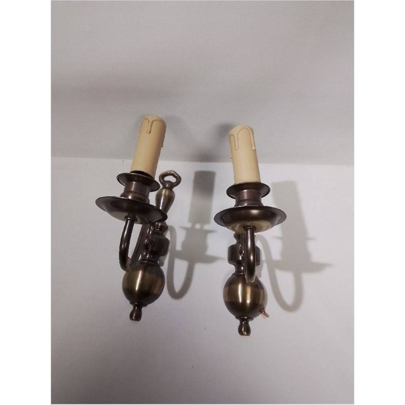 LOT DE 2 APPLIQUES SIMPLES STYLE FLAMAND 