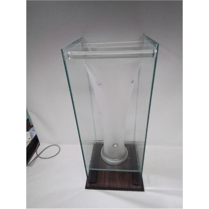 VASE VERRE SOCLE BOIS