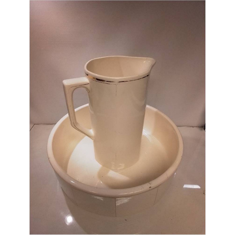 NÉCESSAIRE DE TOILETTE VILLEROY ET BOCH 