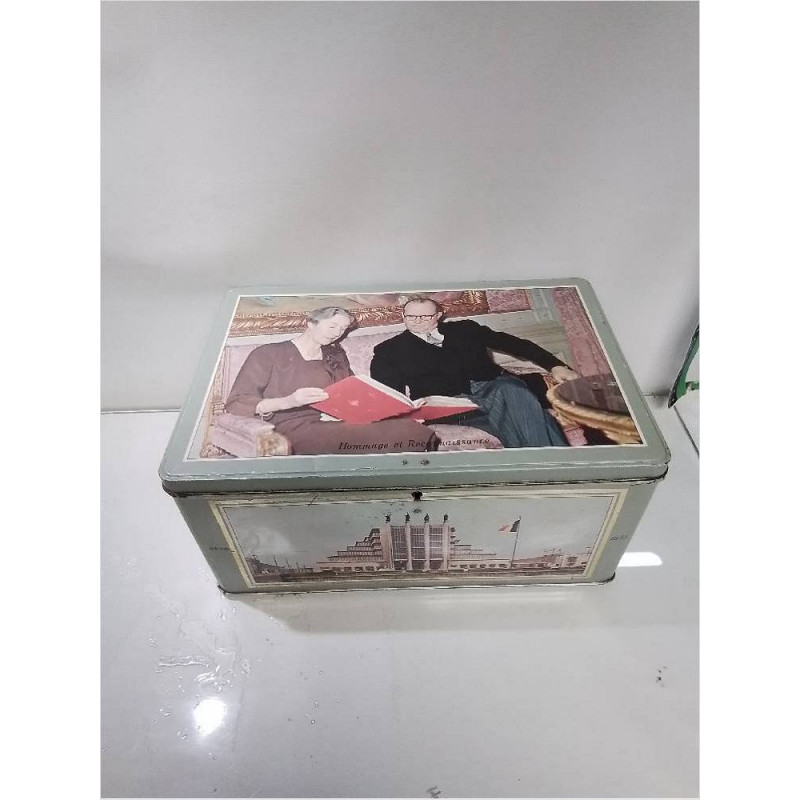 BOITE METAL ANCIENNE 
