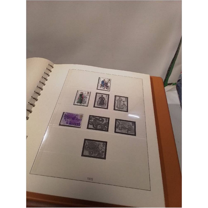 ALBUM TIMBRES DIVERS 