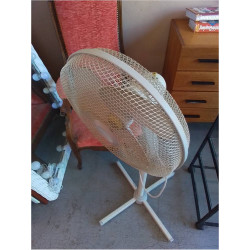 VENTILATEUR A PIED 