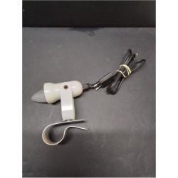 LAMPE PINCE METAL BLANC 