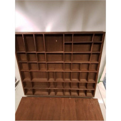 ETAGERE A MINIATURES 