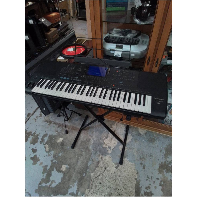 PIANO TECHNICS SX-KN3000 AVEC TRÉPIED 