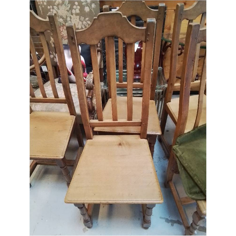 LOT DE 4 CHAISES BOIS MASSIF