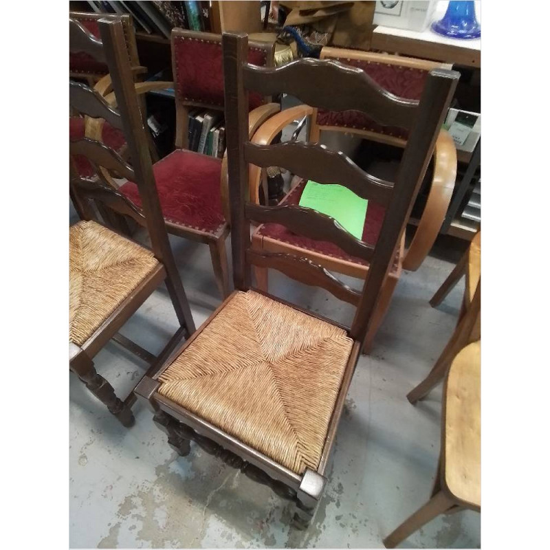 LOT DE 4 CHAISES ASSISES PAILLEES 