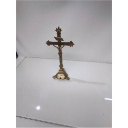 CRUCIFIX LAITON
