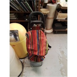 CHARIOT DE MARCHÉ MULTICOLORE 