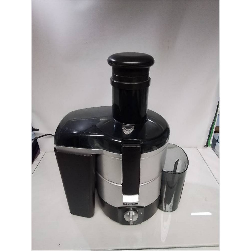 CENTRIFUGEUSE SEVERIN + ACCESSOIRES 