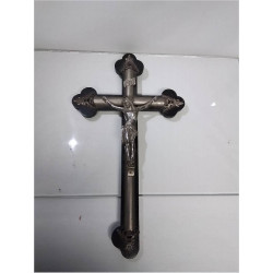 CRUCIFIX NOIR METAL GRIS