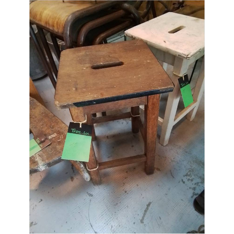 TABOURET DIVERS