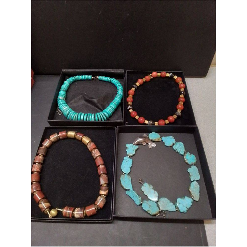 COLLIER DIVERS 