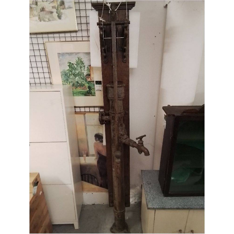 POMPE ANCIENNE GRAND MODÈLE 