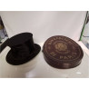 CHAPEAU CLAQUE EN L’ETAT + BOITE