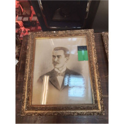 PORTRAIT ANCIEN CADRE DORÉ 