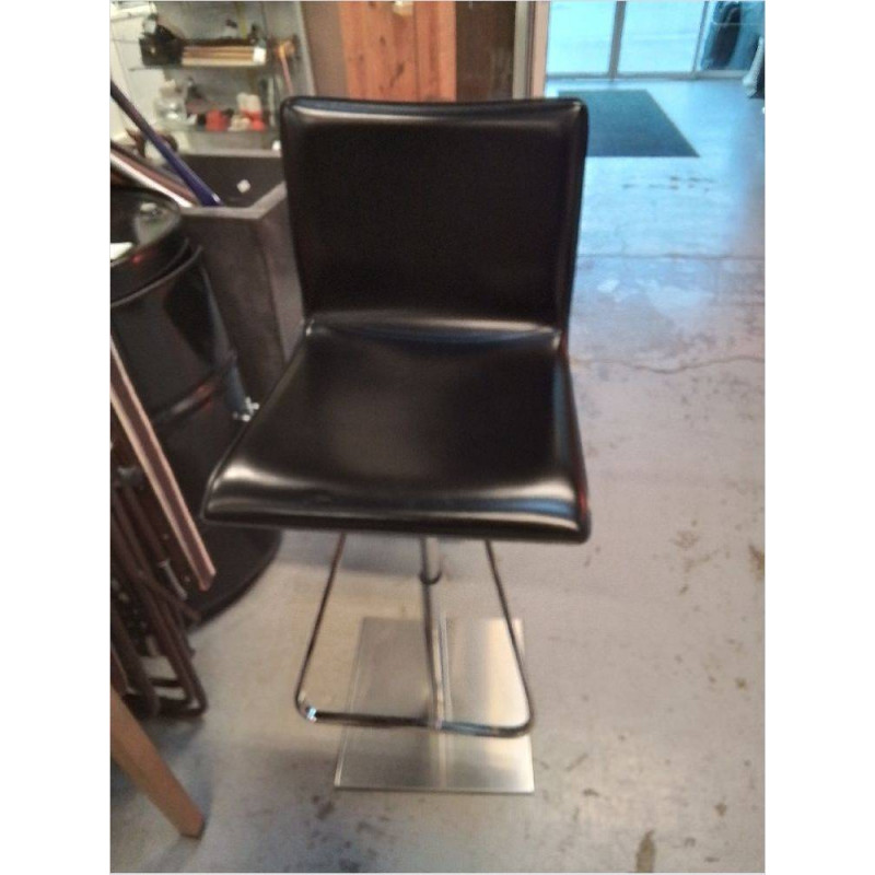 TABOURET DE BAR CUIR NOIR CORUM