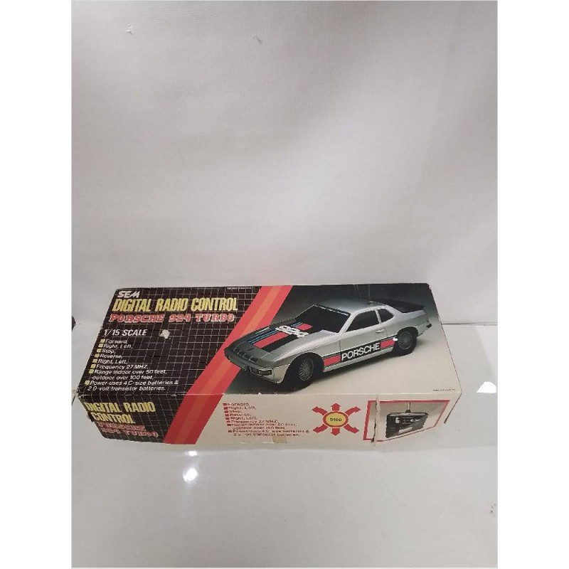 VOITURE TÉLÉCOMMANDÉE PORSCHE 924 ANTENNE MANQUANTE