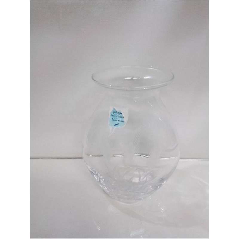 VASE TAILLÉ MAIN