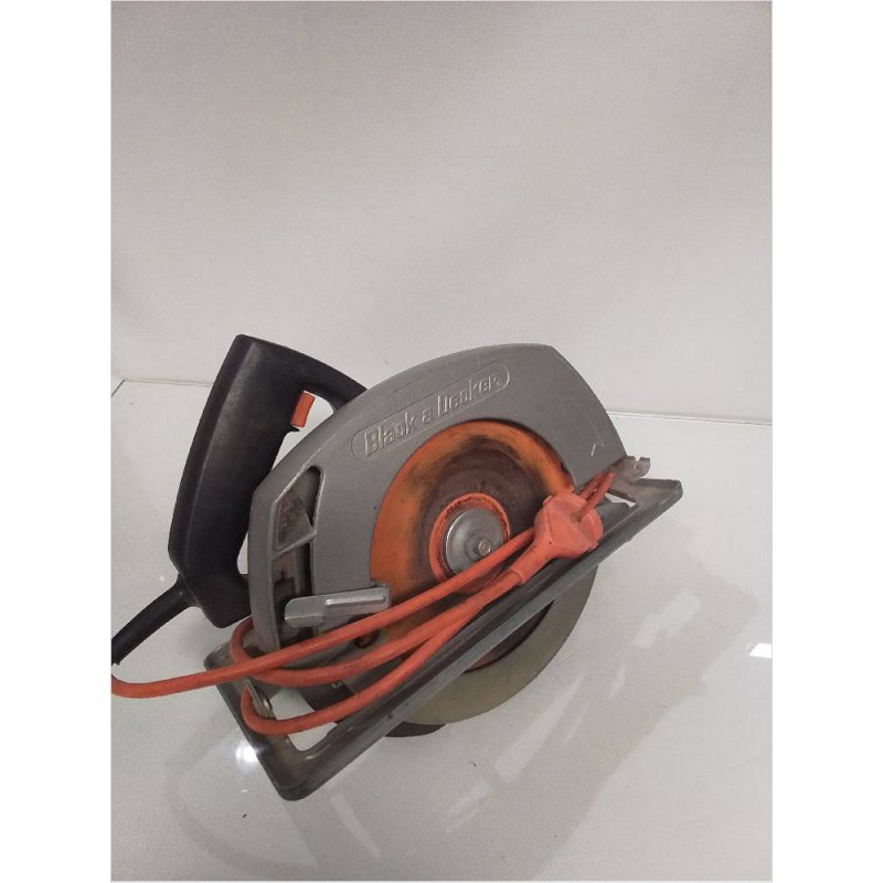 SCIE CIRCULAIRE BLACK ET DECKER 