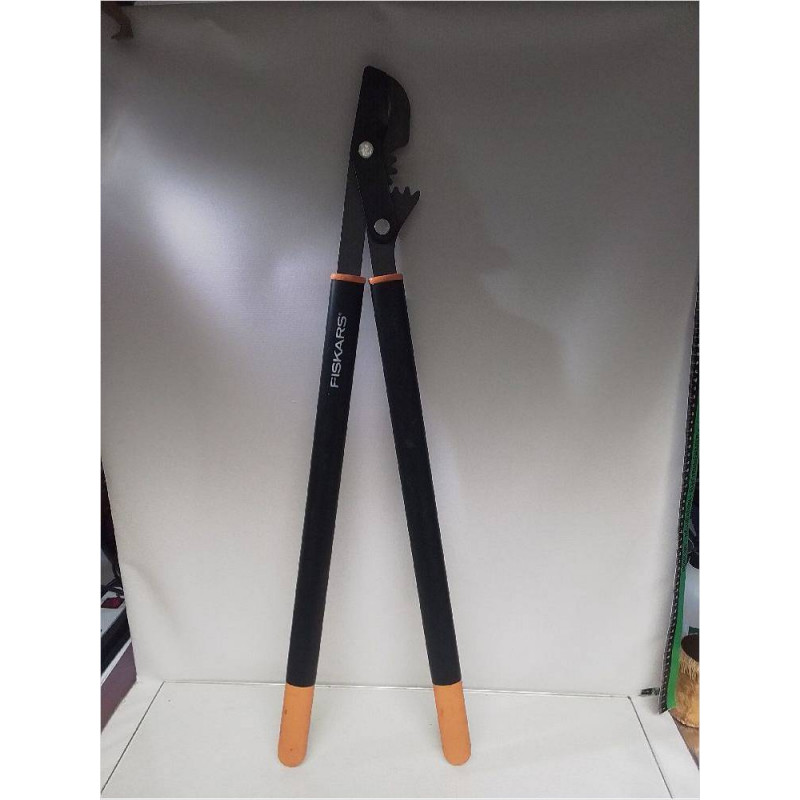CISAILLE FISKARS 