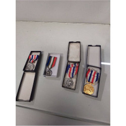 MÉDAILLE DIVERS LA PIECE 
