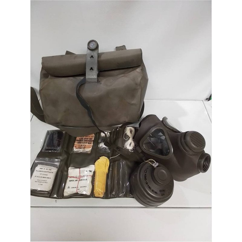 MASQUE A GAZ ALLEMAND + ACCESSOIRES 