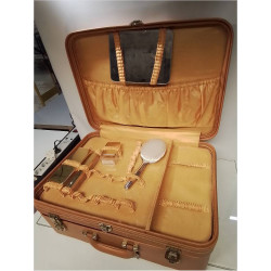 VALISE SET DE TOILETTE 