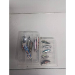 LOT DE 2 BOITES DE LEURRES