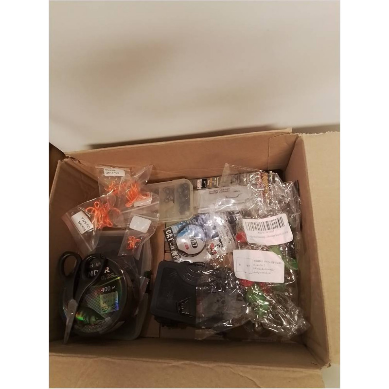 LOT DE ACCESSOIRES PECHE