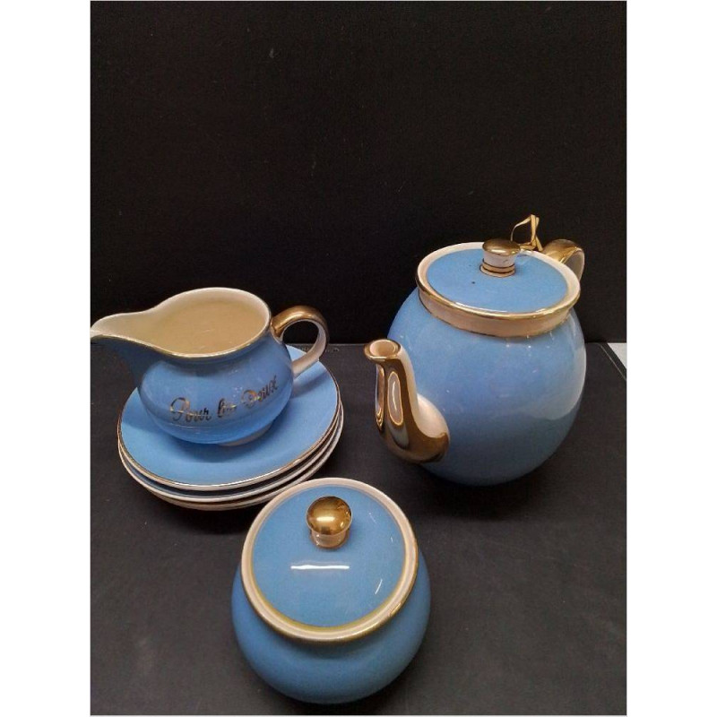 LOT VAISSELLE VILLEROY ET BOCH METTLACH 