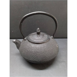 THÉIÈRE EN FONTE MAISON DU MONDE 