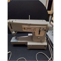 MACHINE A COUDRE SINGER 