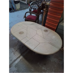 TABLE BASSE DANS LE STYLE...