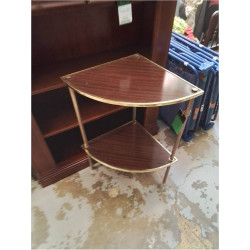 ETAGERE D’ANGLE BORDS LAITON