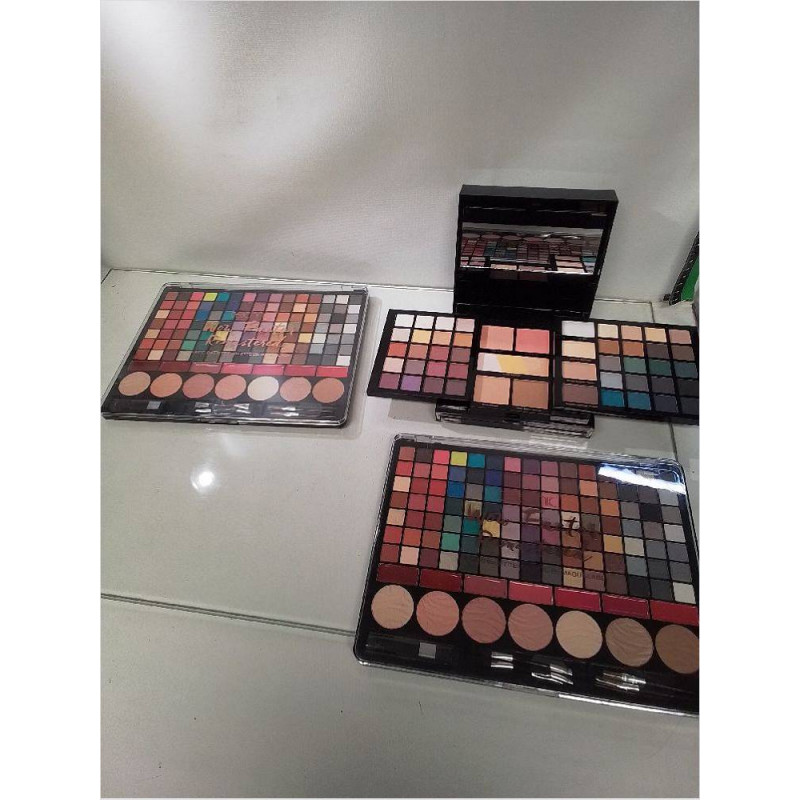 PALETTE DE MAQUILLAGE LA PIECE 