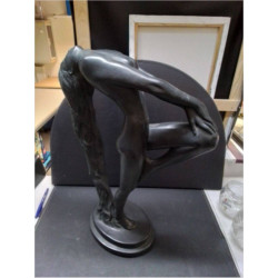 STATUETTE KLARA SEVER GM