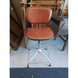 CHAISE  D’ATELIER