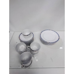 LOT DE VAISSELLE PORCELAINE...