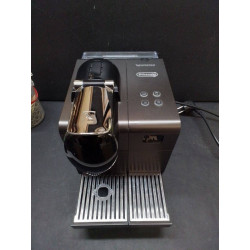 NESPRESSO DELONGHI 