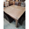TABLE CARRÉE BOIS MASSIF *