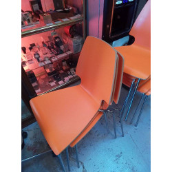 CHAISE EMPILABLES ORANGE OU...