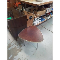 TABLE BASSE PORTE PLANTE...