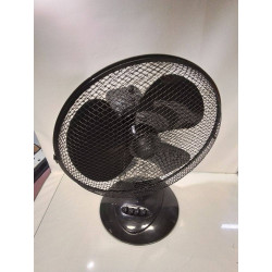VENTILATEUR NOIR