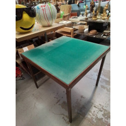 TABLE DE JEUX PLIANTE 