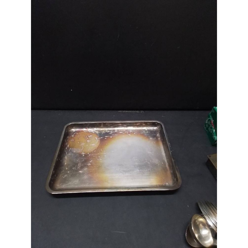 PLAT METAL ARGENTÉ WISKEMANN 